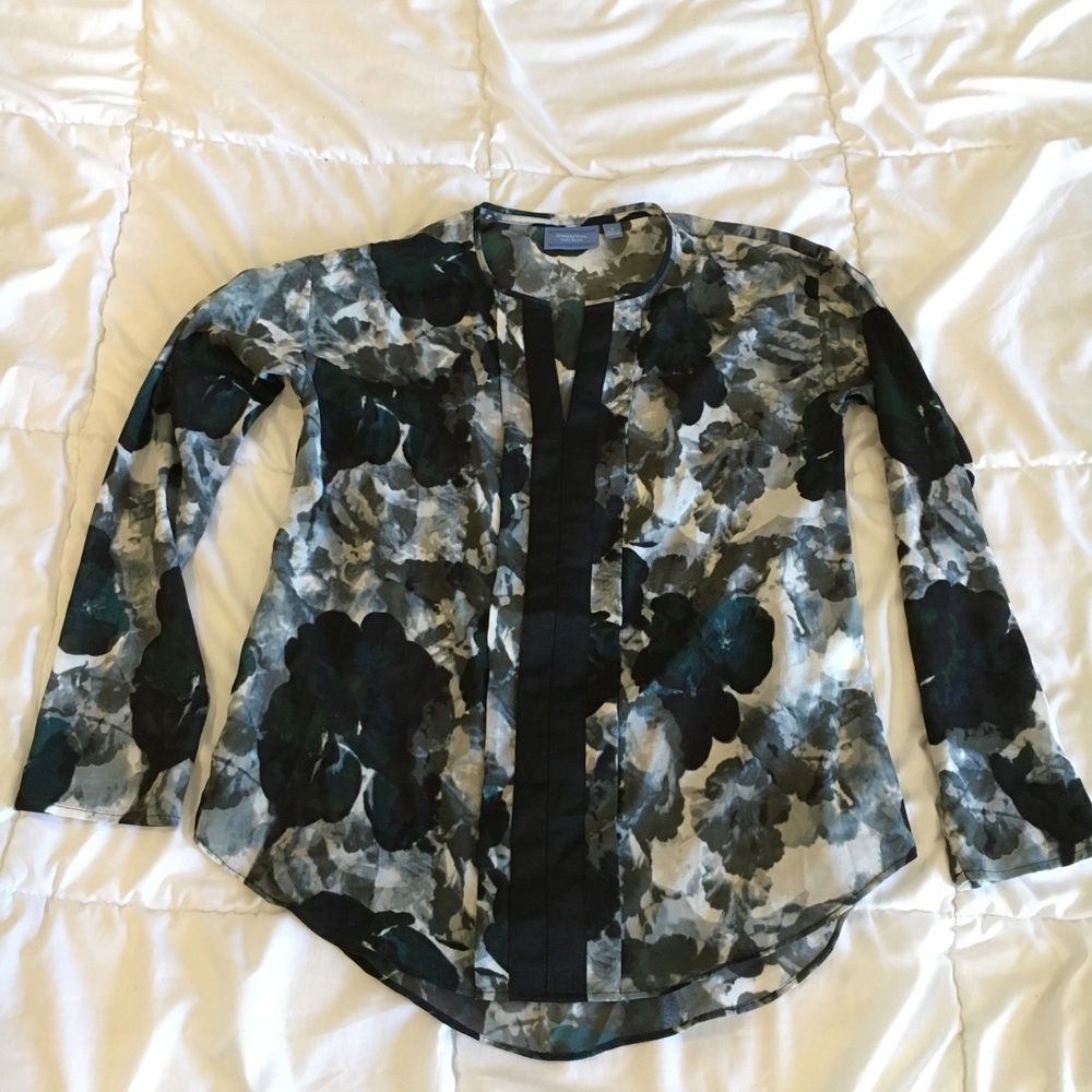 Vera Wang dark blue green floral blouse small